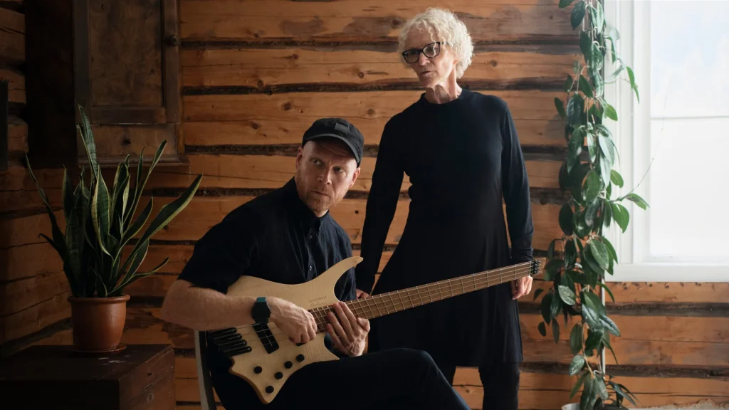 Förnimmelse- Marianne Folkedotter med musiker